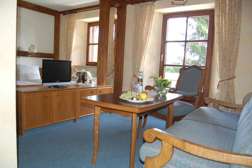 Landhaus Weller Hotel Dietmannsried Buitenkant foto